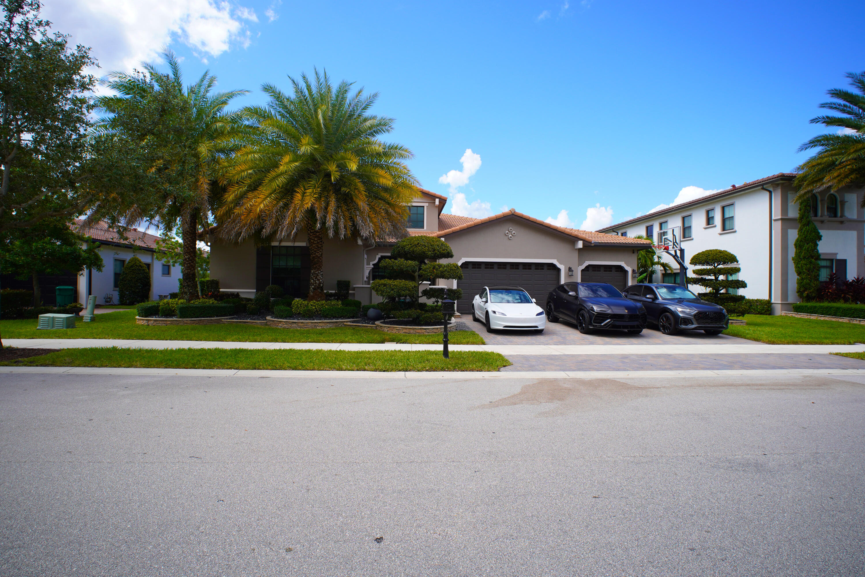 8965 Watercrest Circle E — photo 6