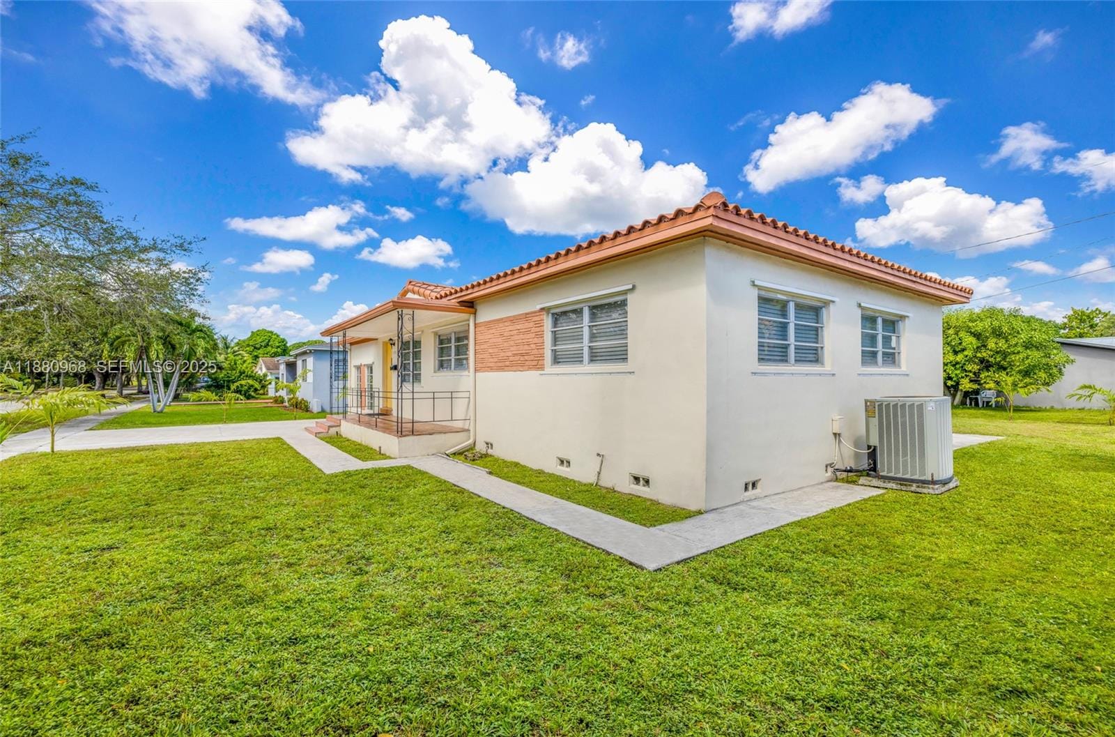 1191 NE 165th Terrace, North Miami Beach, FL 33162 photo 3