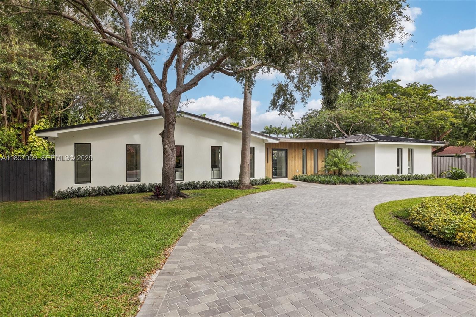 7805 SW 165th Street, Palmetto Bay, FL 33157