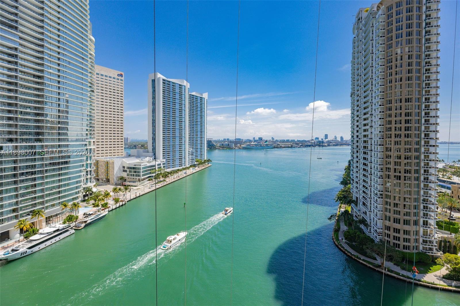 465 Brickell Avenue 1602, Miami, FL 33131, Miami