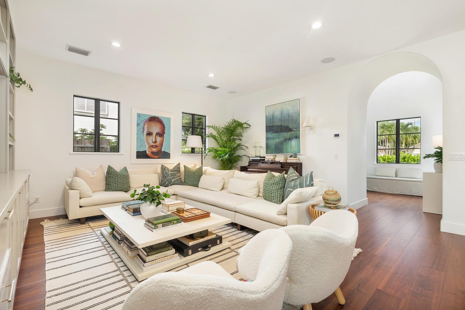 136 Santa Lucia Drive — photo 4