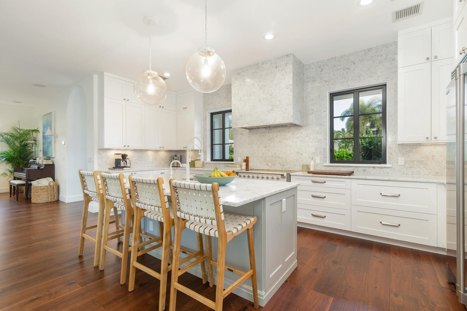 136 Santa Lucia Drive — photo 8