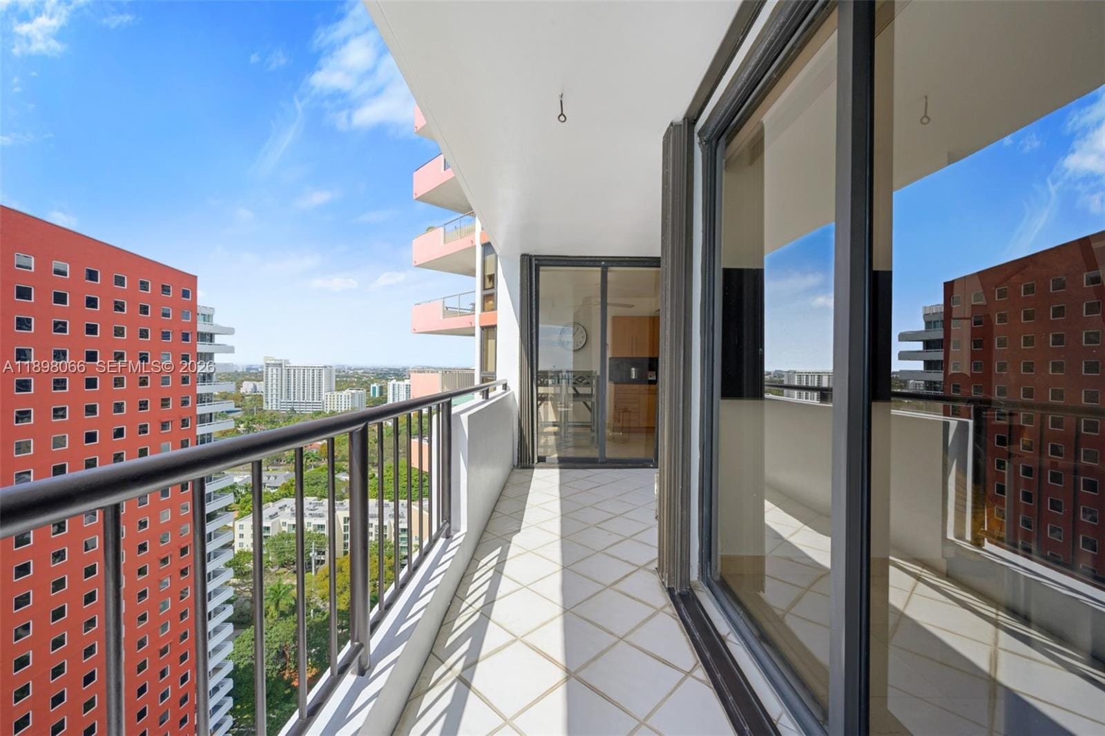 1581 Brickell Avenue 2005 — photo 11
