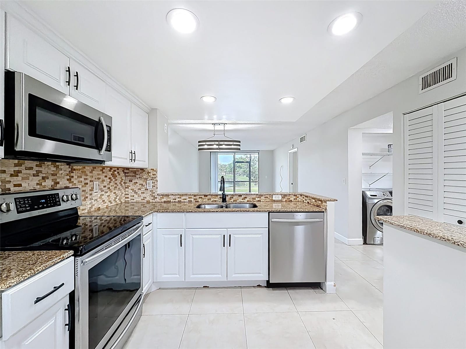 7750 NW 50th Street 106, Lauderhill, FL 33351 photo 13