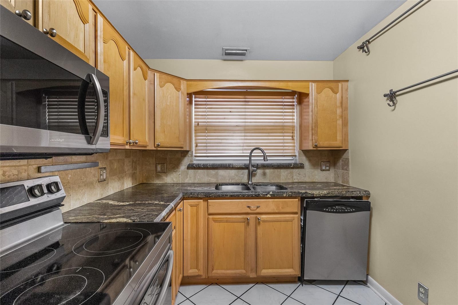 2520 Van Buren Street 4, Hollywood, FL 33020 photo 13