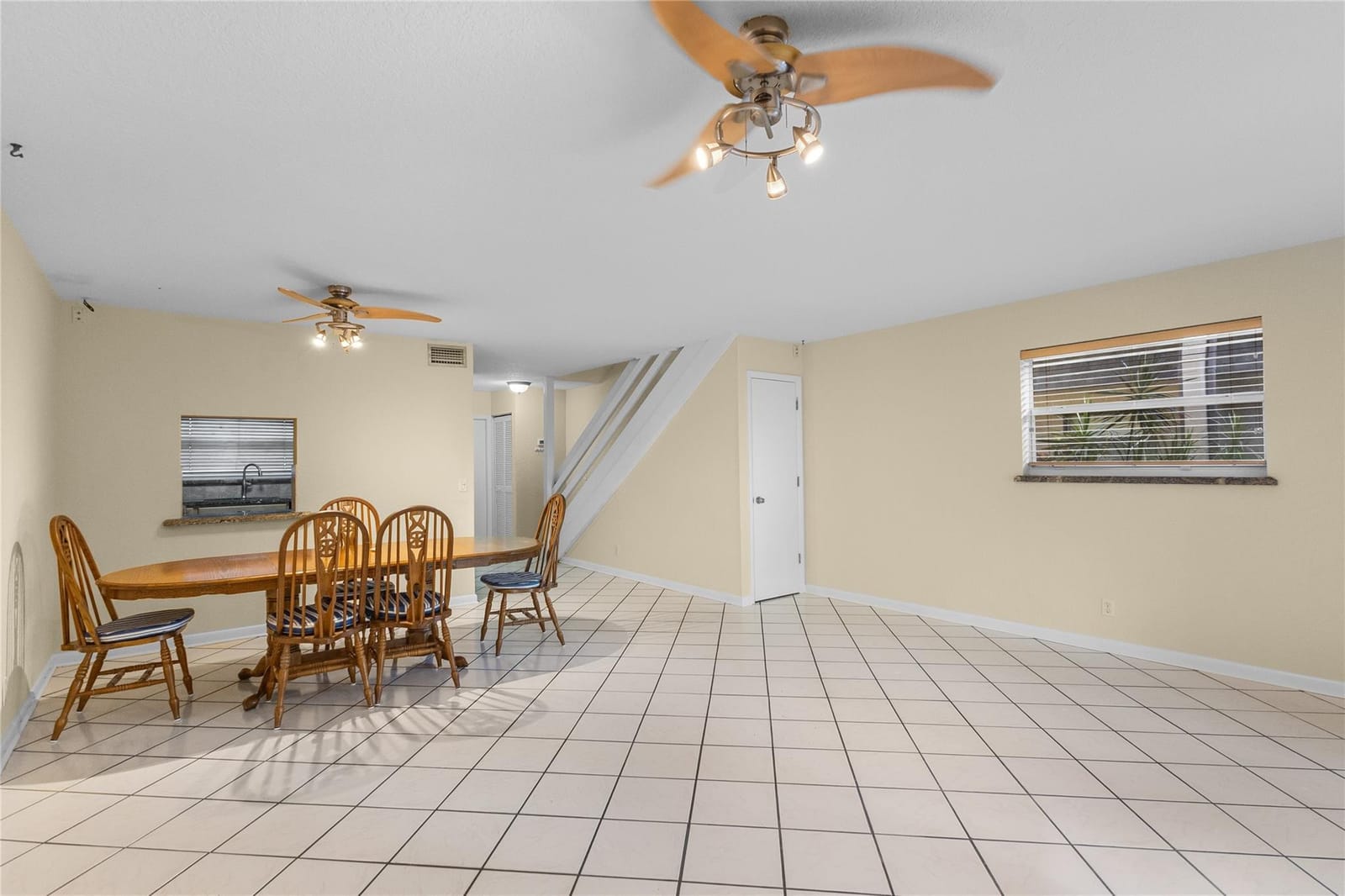 2520 Van Buren Street 4 — photo 10