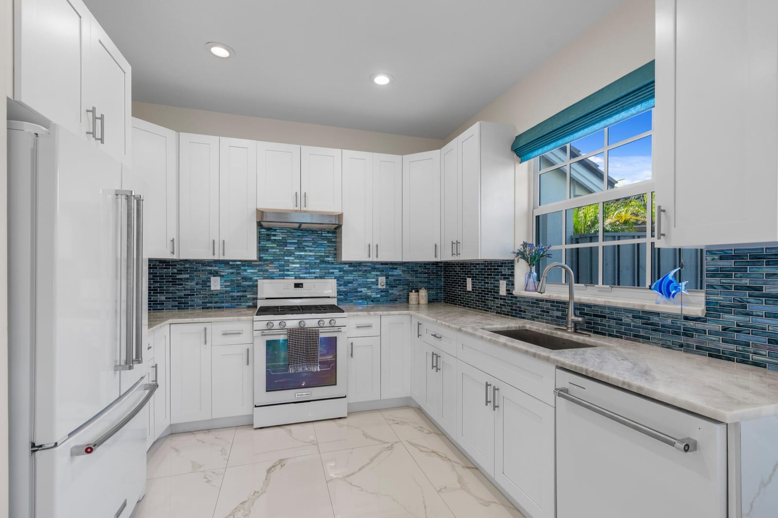 903 Augusta Pointe Drive, Palm Beach Gardens, FL 33418 photo 12