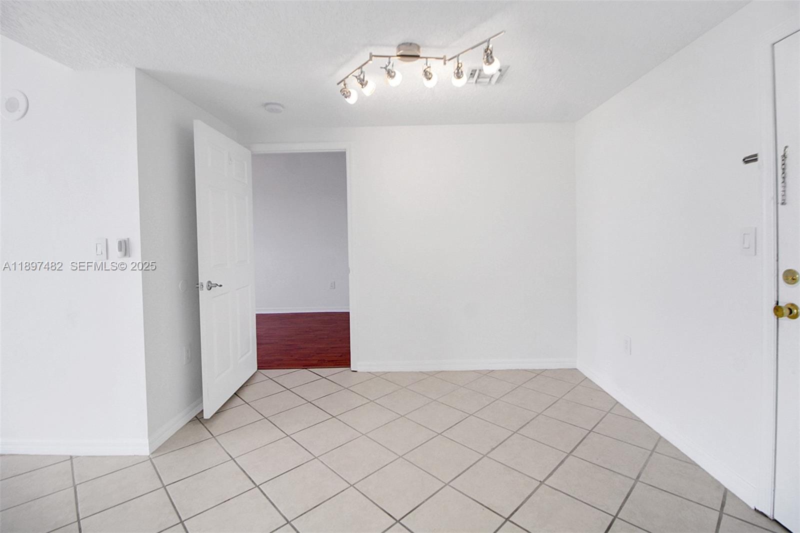 3500 Coral Way PH-07, Miami, FL 33145 photo 13