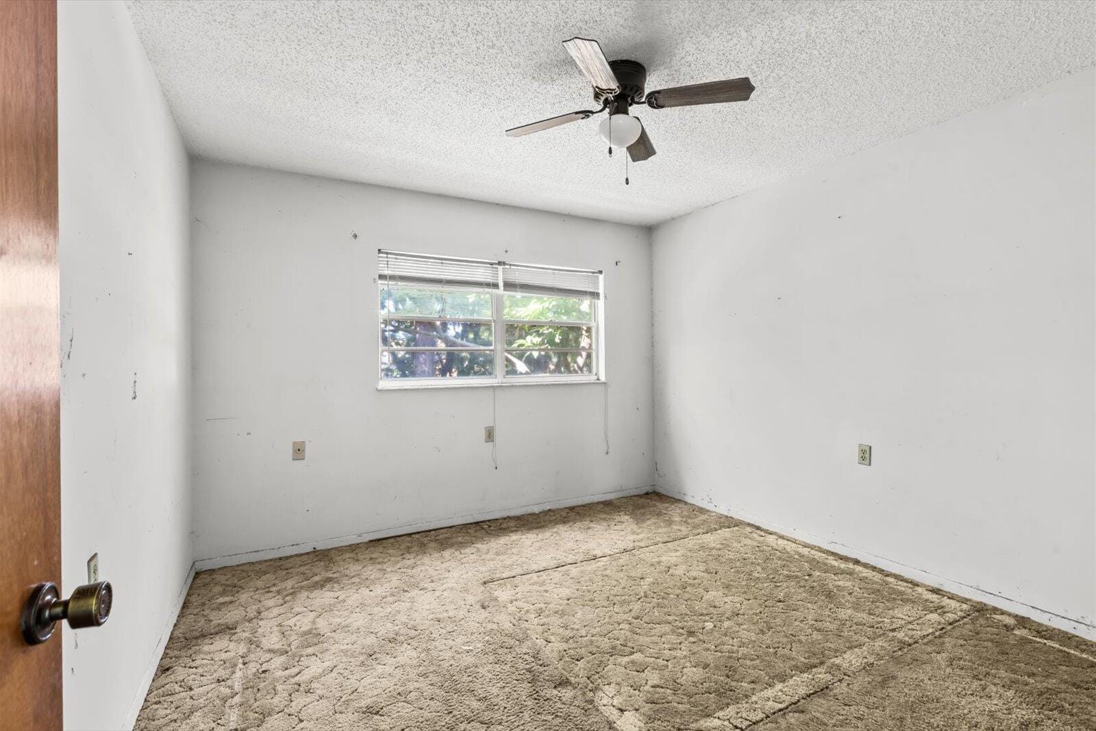 300 Bradley Street, Fort Pierce, FL 34982 photo 18
