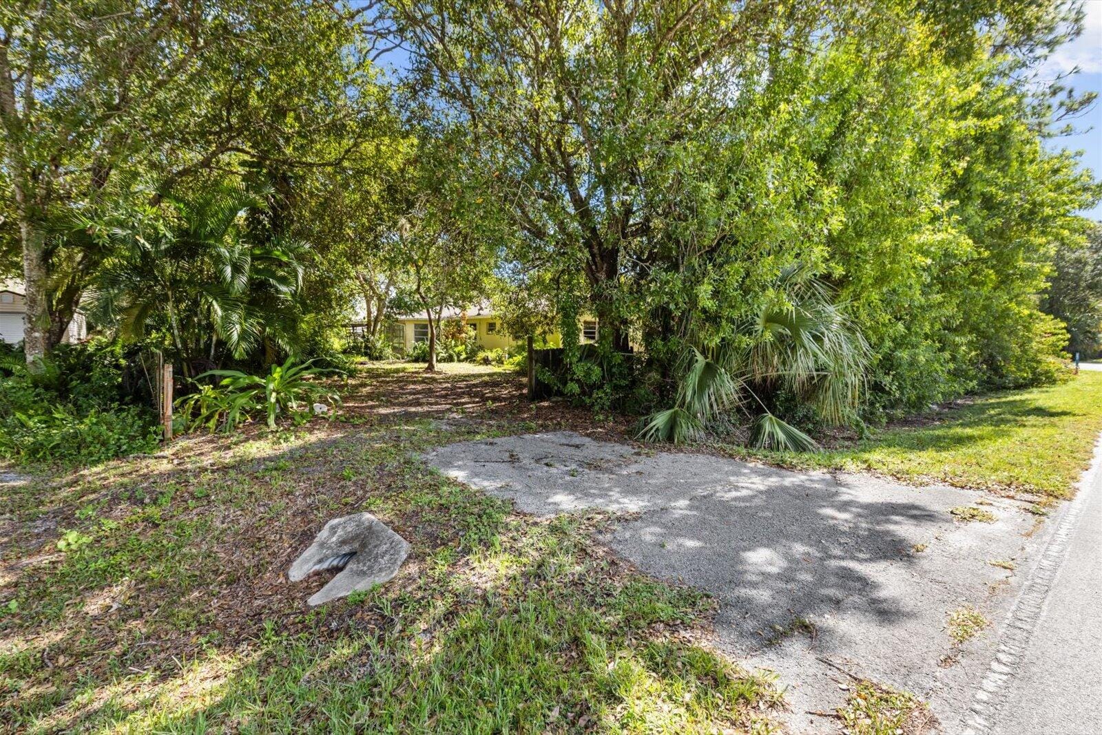 300 Bradley Street, Fort Pierce, FL 34982 photo 25
