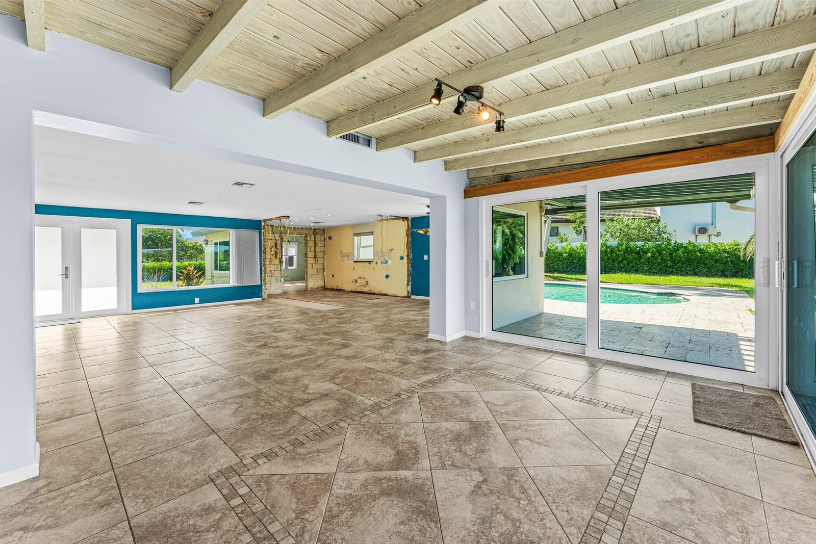 6788 Bayshore Drive, Lake Worth, FL 33462 photo 17