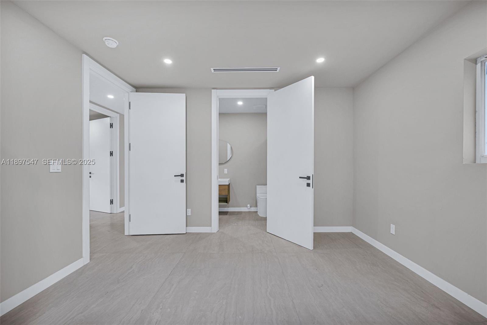 60 NE 50th Terrace, Miami, FL 33137 photo 21