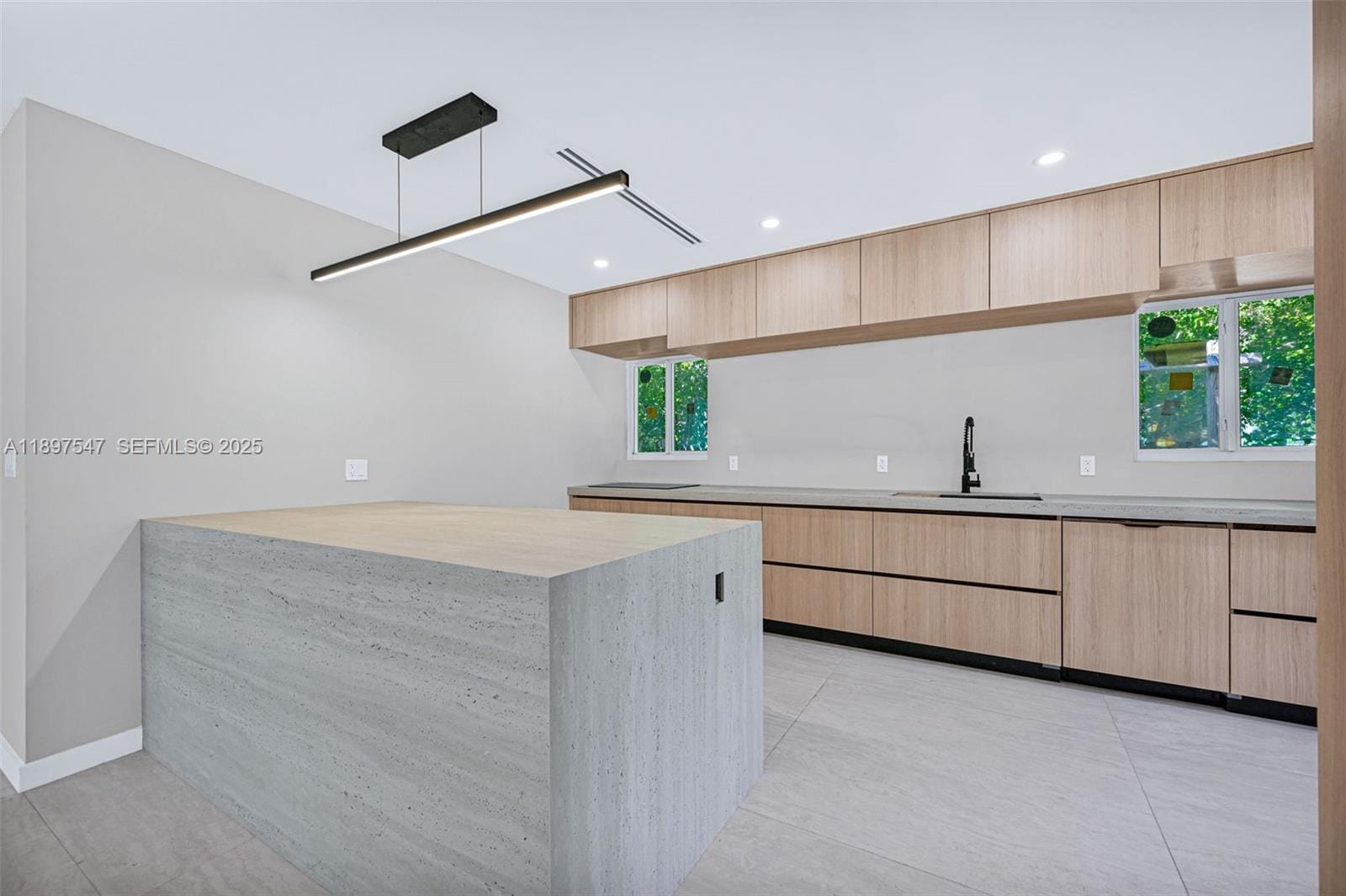 60 NE 50th Terrace, Miami, FL 33137 photo 4