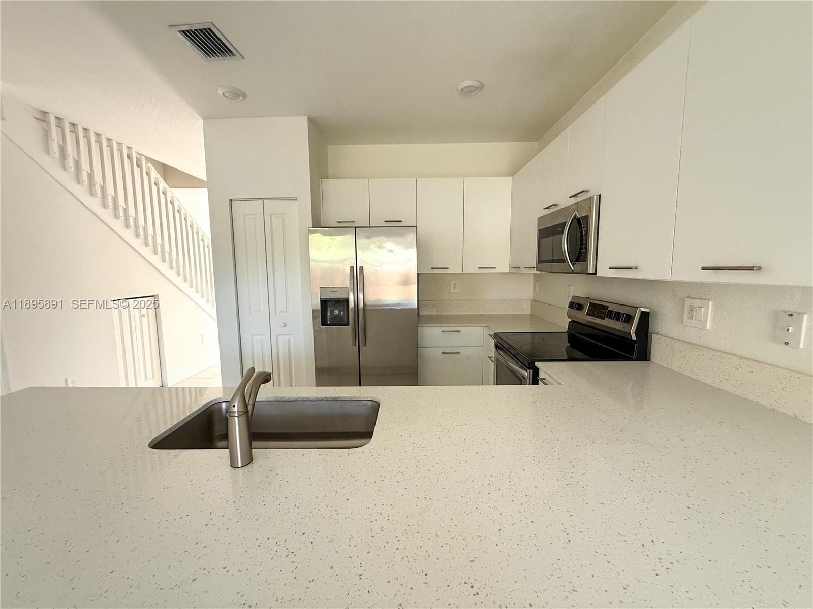 12445 NW 23rd Court, Miami, FL 33167 photo 4