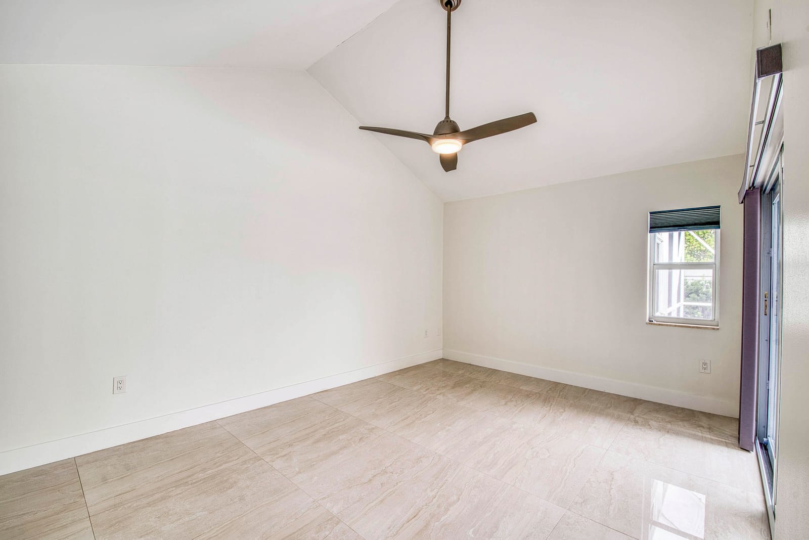 181 Cape Pointe Circle — photo 11