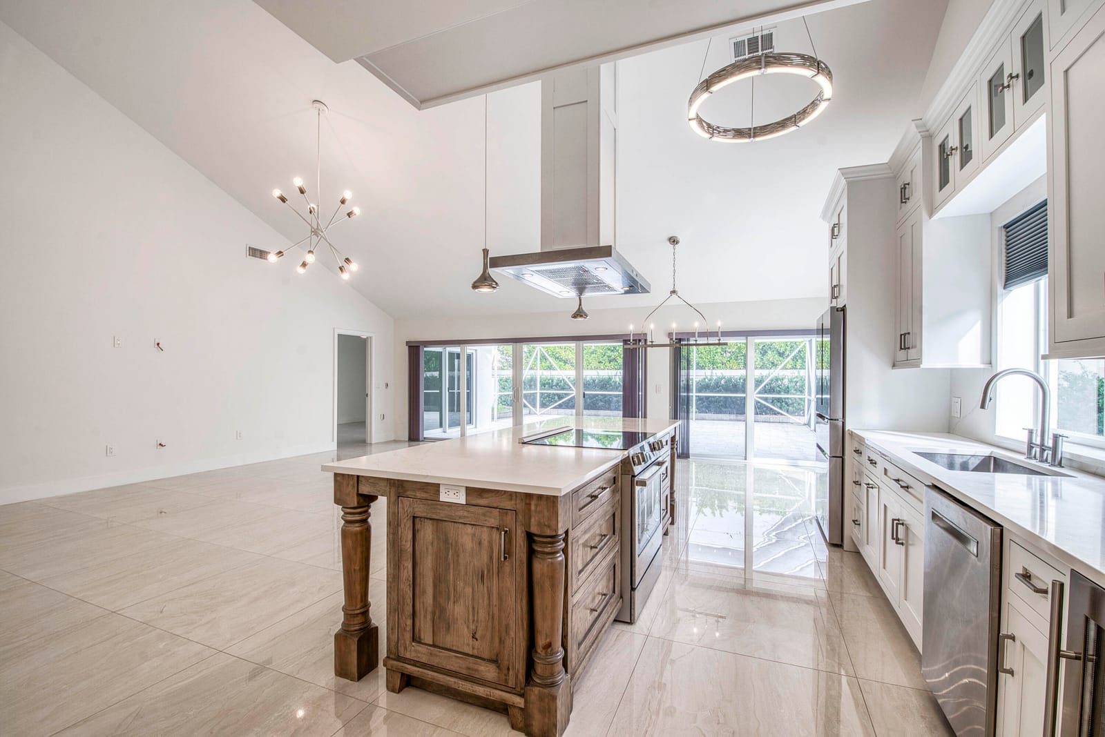 181 Cape Pointe Circle — photo 5
