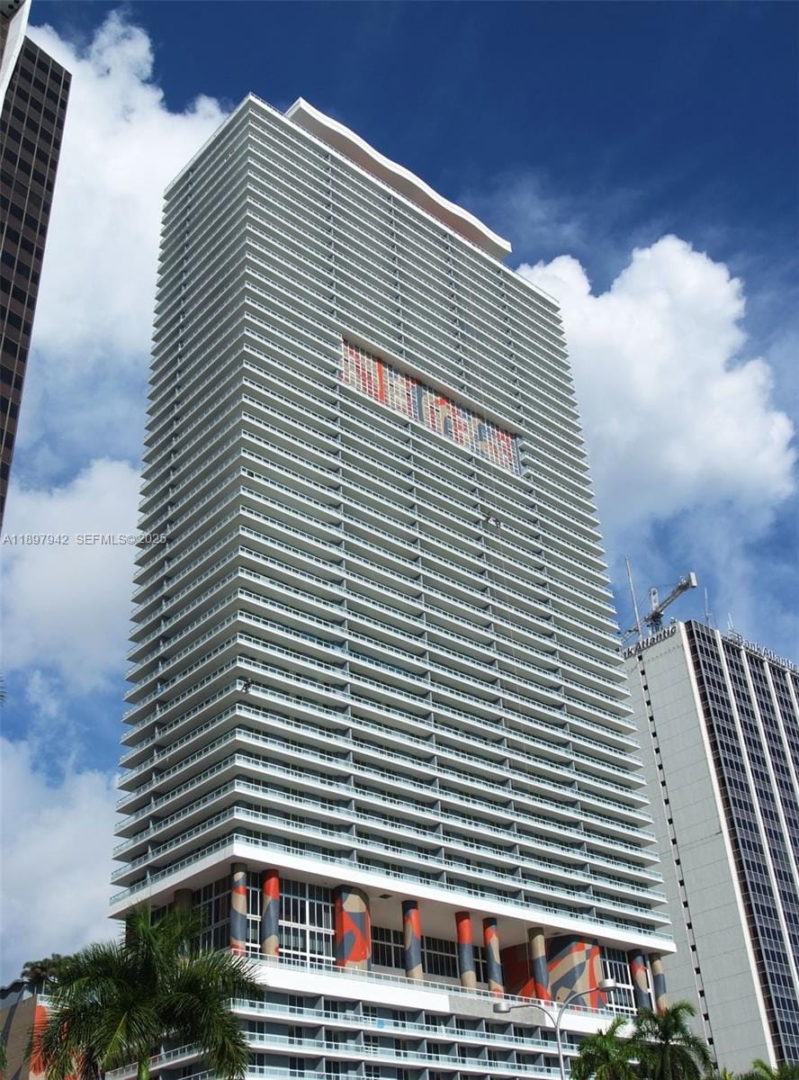 50 Biscayne Boulevard 5211, Miami, FL 33132 photo 2