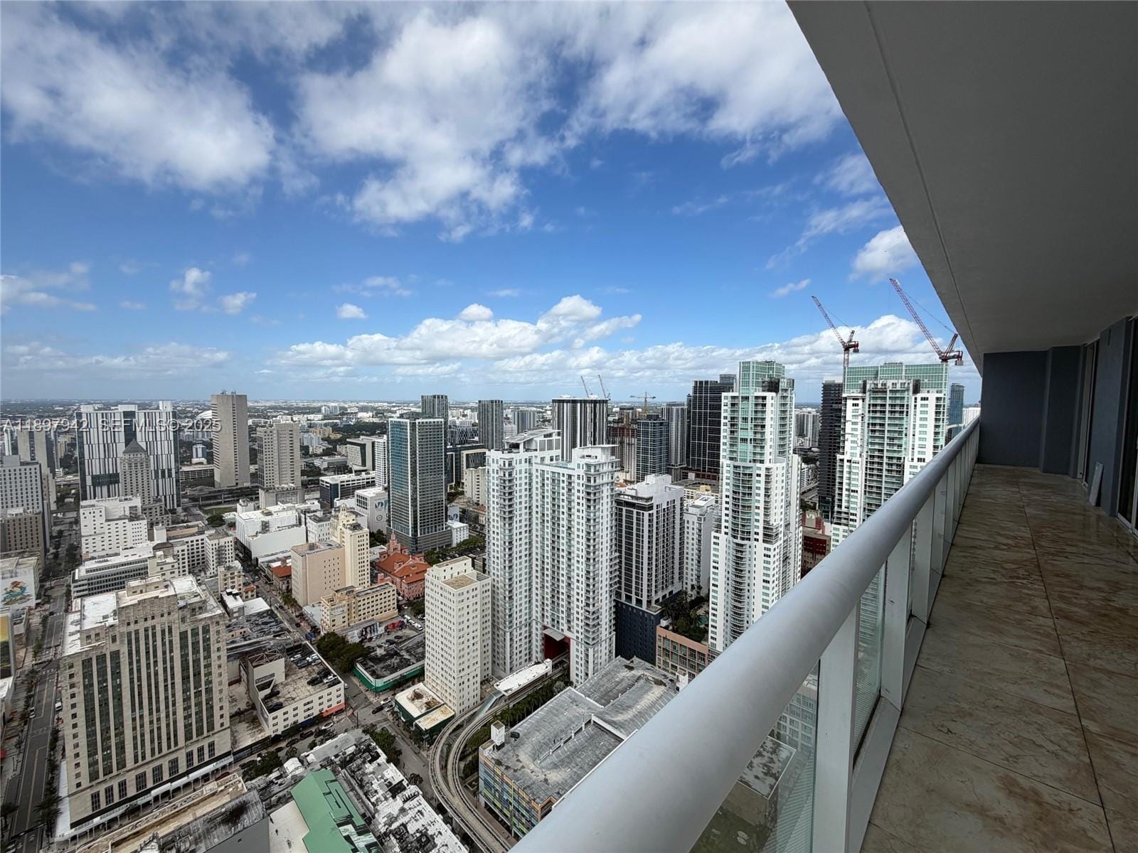 50 Biscayne Boulevard 5211, Miami, FL 33132 photo 3