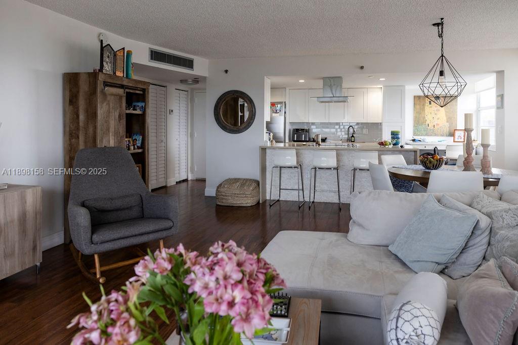 1300 Saint Charles Place PH12, Pembroke Pines, FL 33026, Pembroke Pines