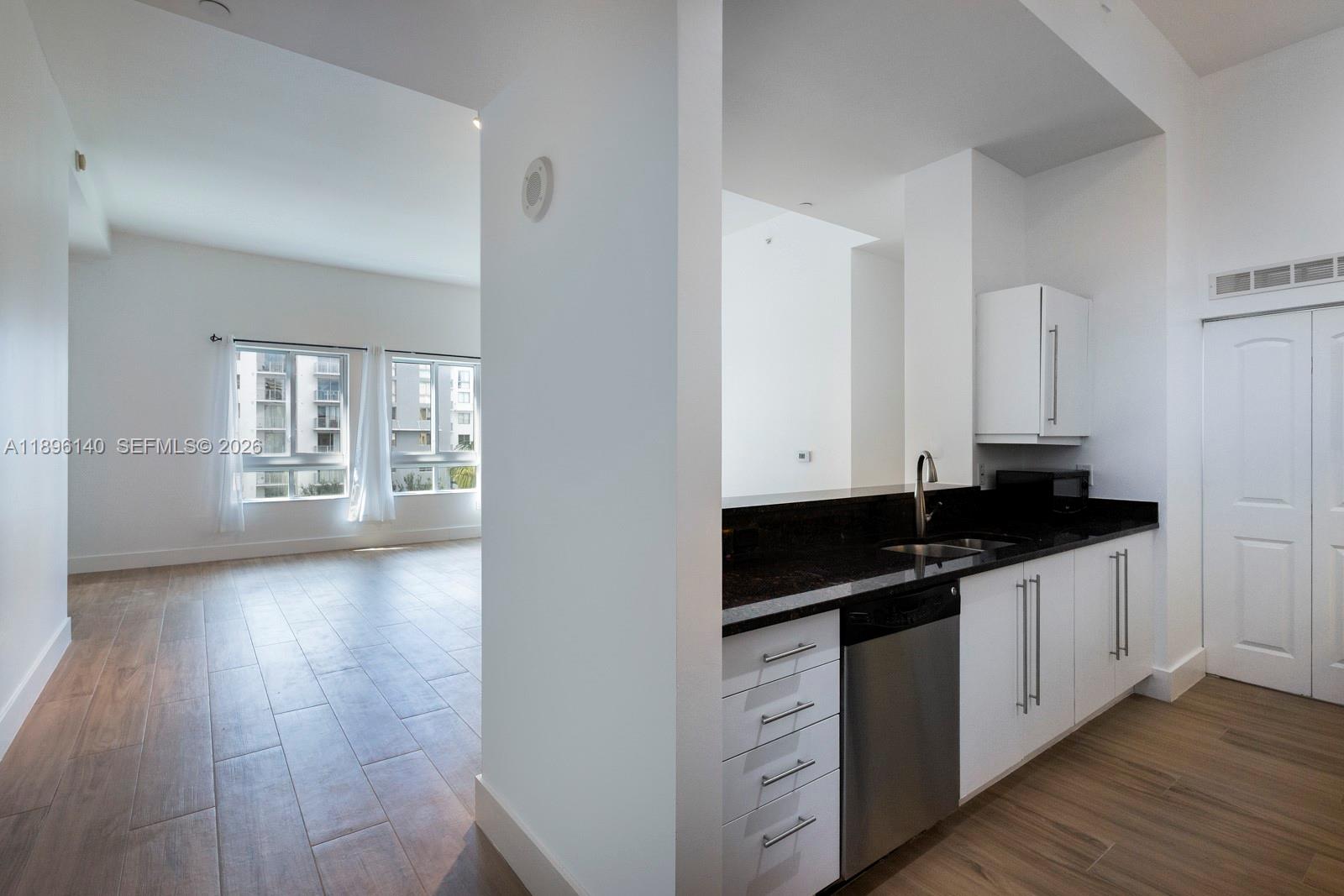 7350 SW 89th Street 514S, Miami, FL 33156, Miami