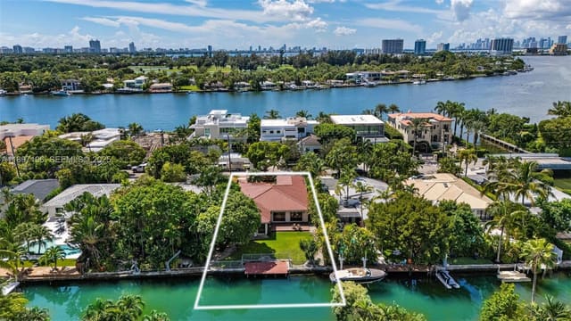 1855 Daytonia Road, Miami Beach, FL 33141