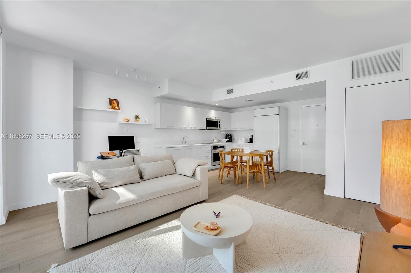 55 SW 9th Street 1802, Miami, FL 33130, Miami