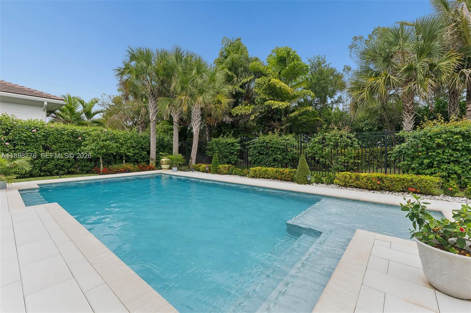 9228 Coral Isles Circle, Palm Beach Gardens, FL 33412 photo 13