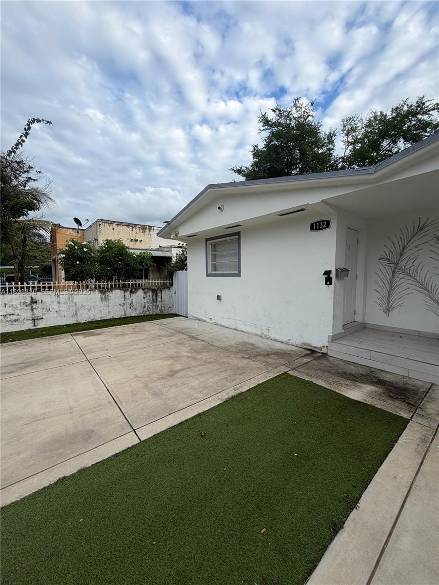 1132 NW 38th Street 1132, Miami, FL 33127, Miami