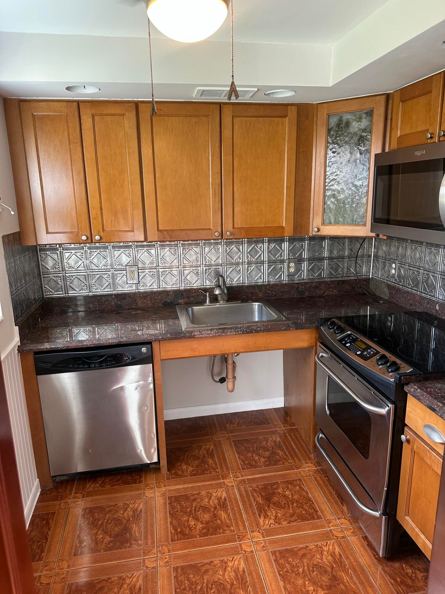 193 Chatham J — photo 10
