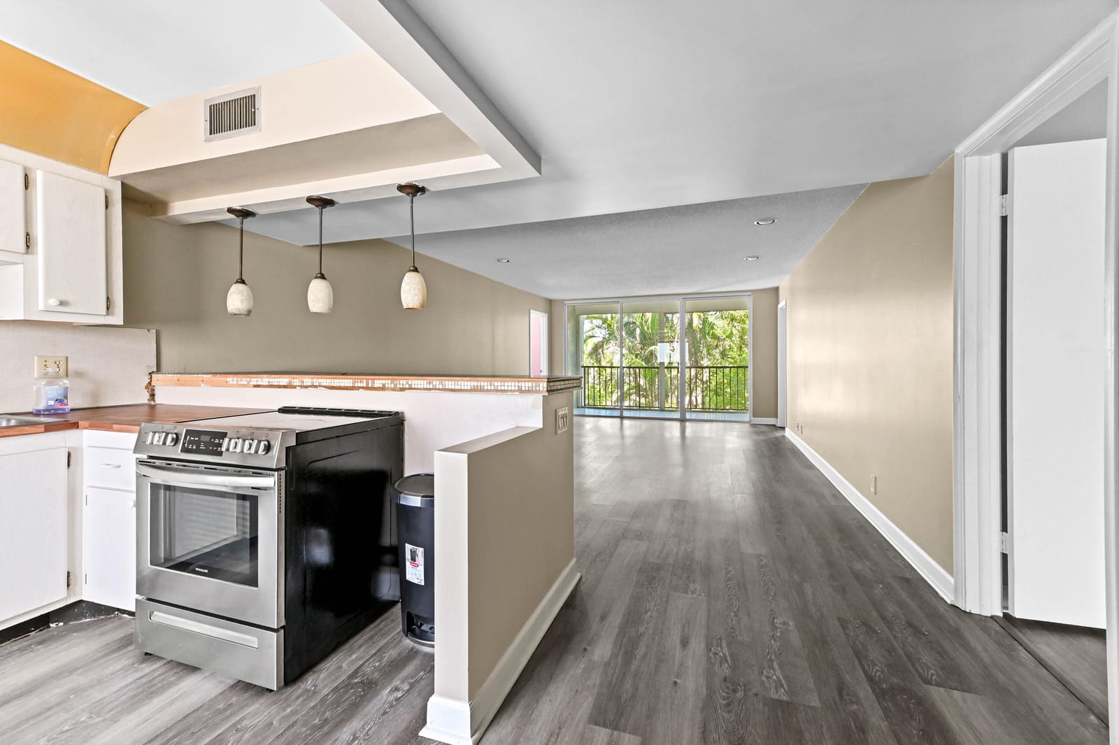 4080 Tivoli Court 202 — photo 2