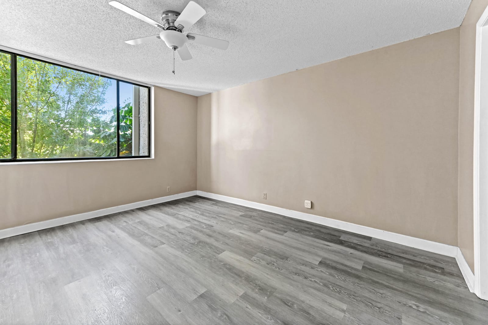 4080 Tivoli Court 202, Lake Worth, FL 33467 photo 14