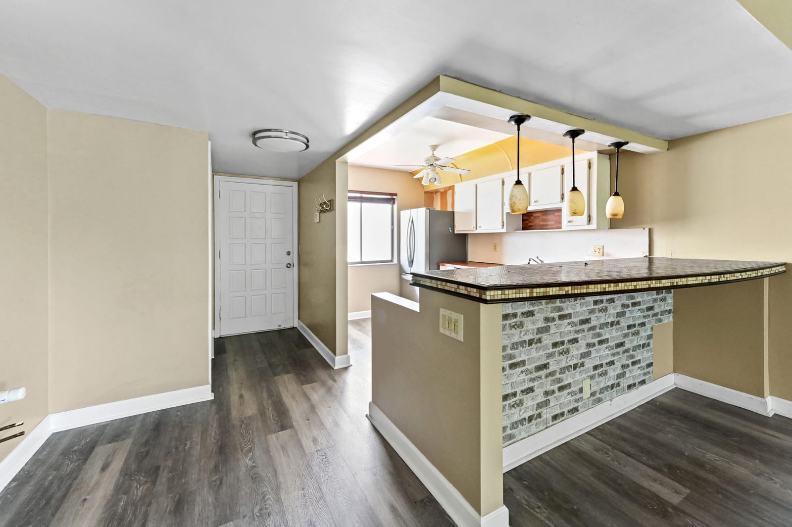 4080 Tivoli Court 202 — photo 6