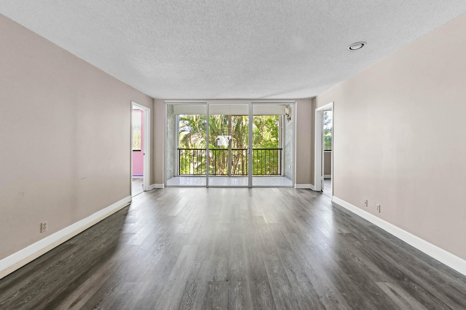 4080 Tivoli Court 202 — photo 8