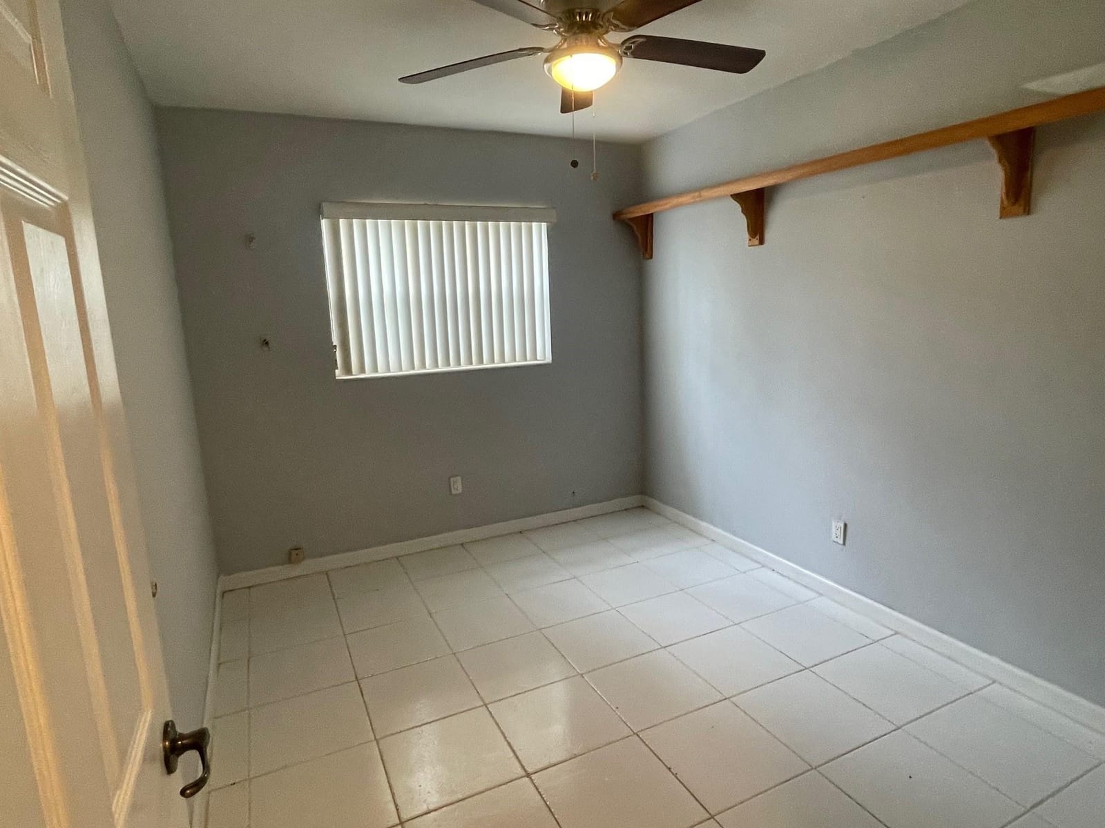 2215 NW 9th Court — photo 9