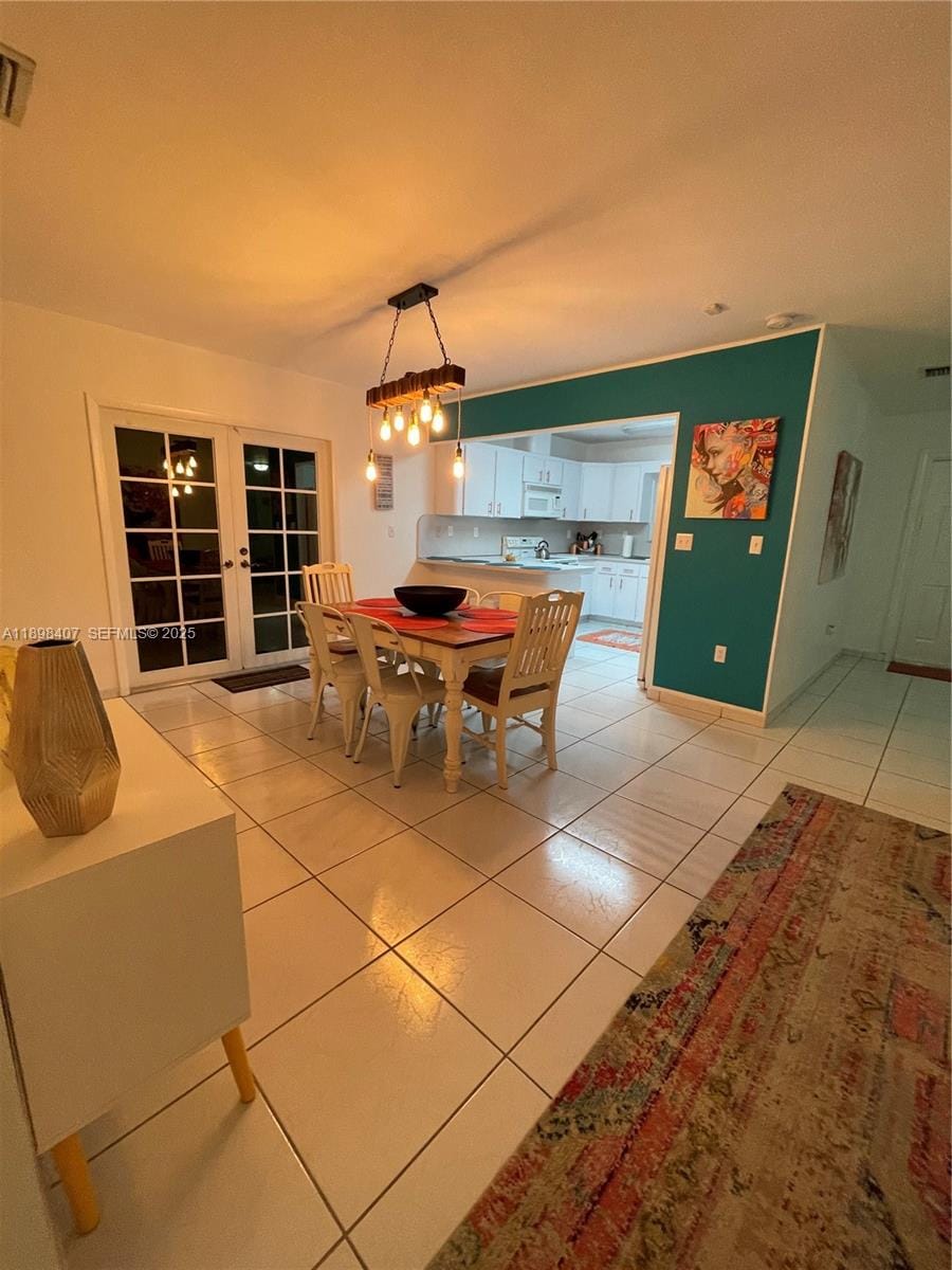 4521 NW 4th Street 4521 — photo 10
