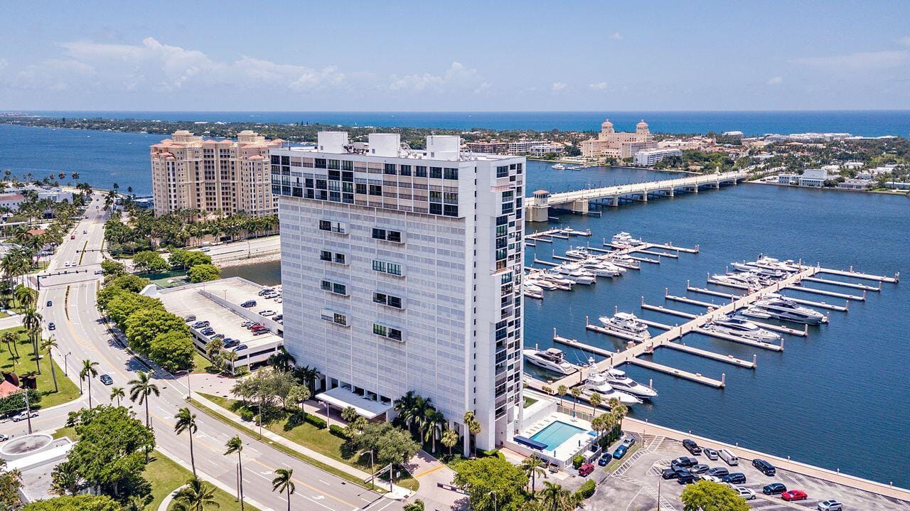 400 N Flagler Drive 1403 — photo 1