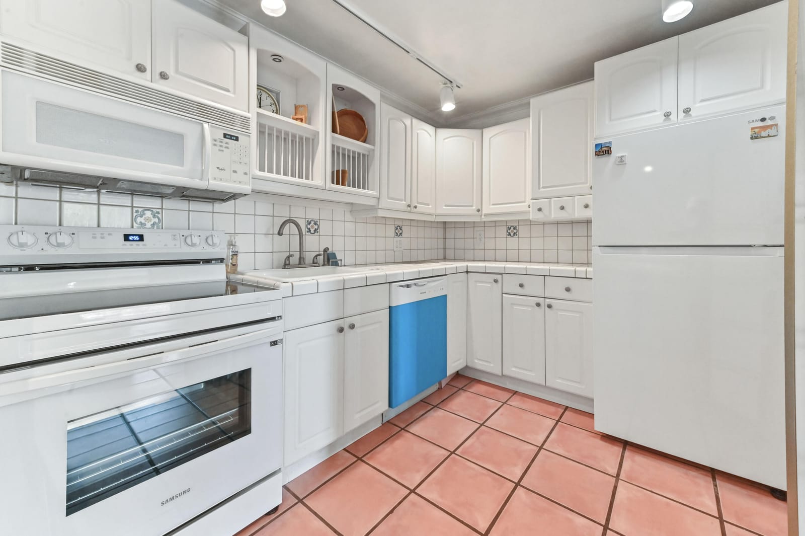 251 Galen Drive 309e — photo 7