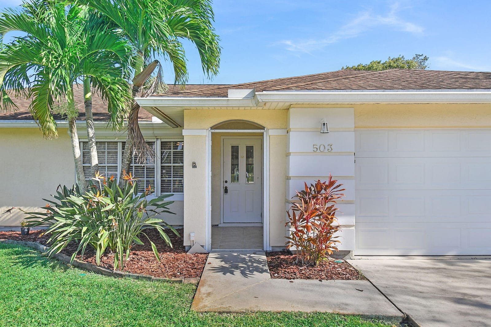 503 NE Solida Circle, Port St. Lucie, FL 34983 photo 2