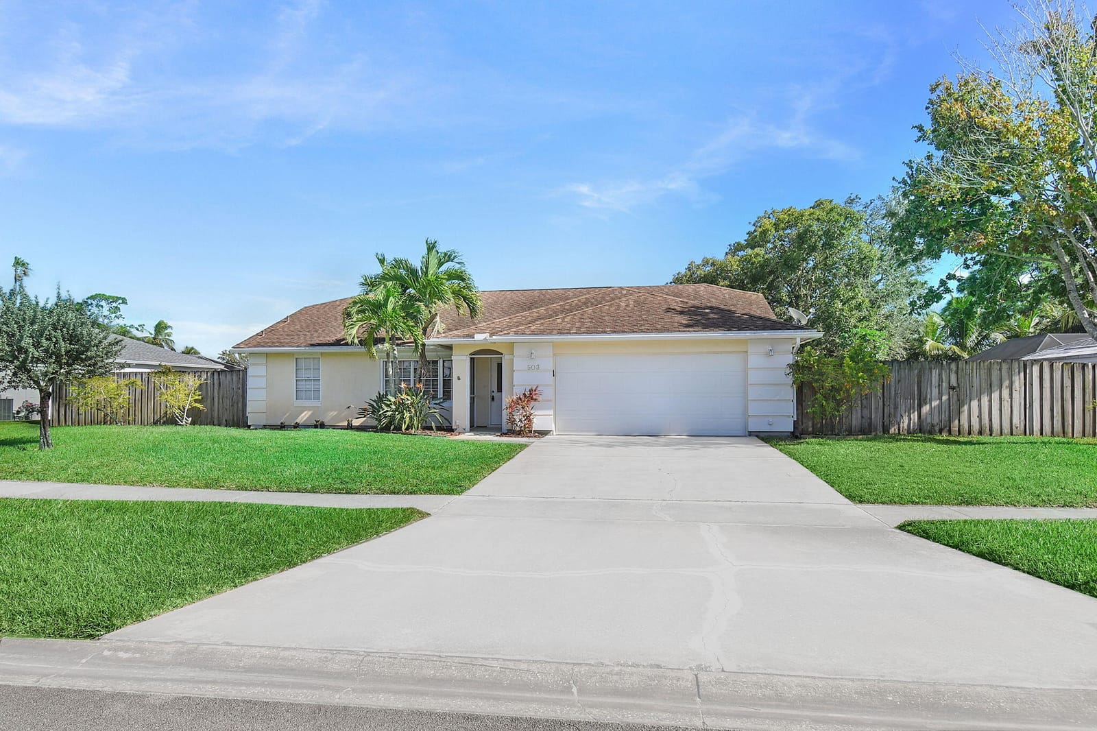 503 NE Solida Circle, Port St. Lucie, FL 34983