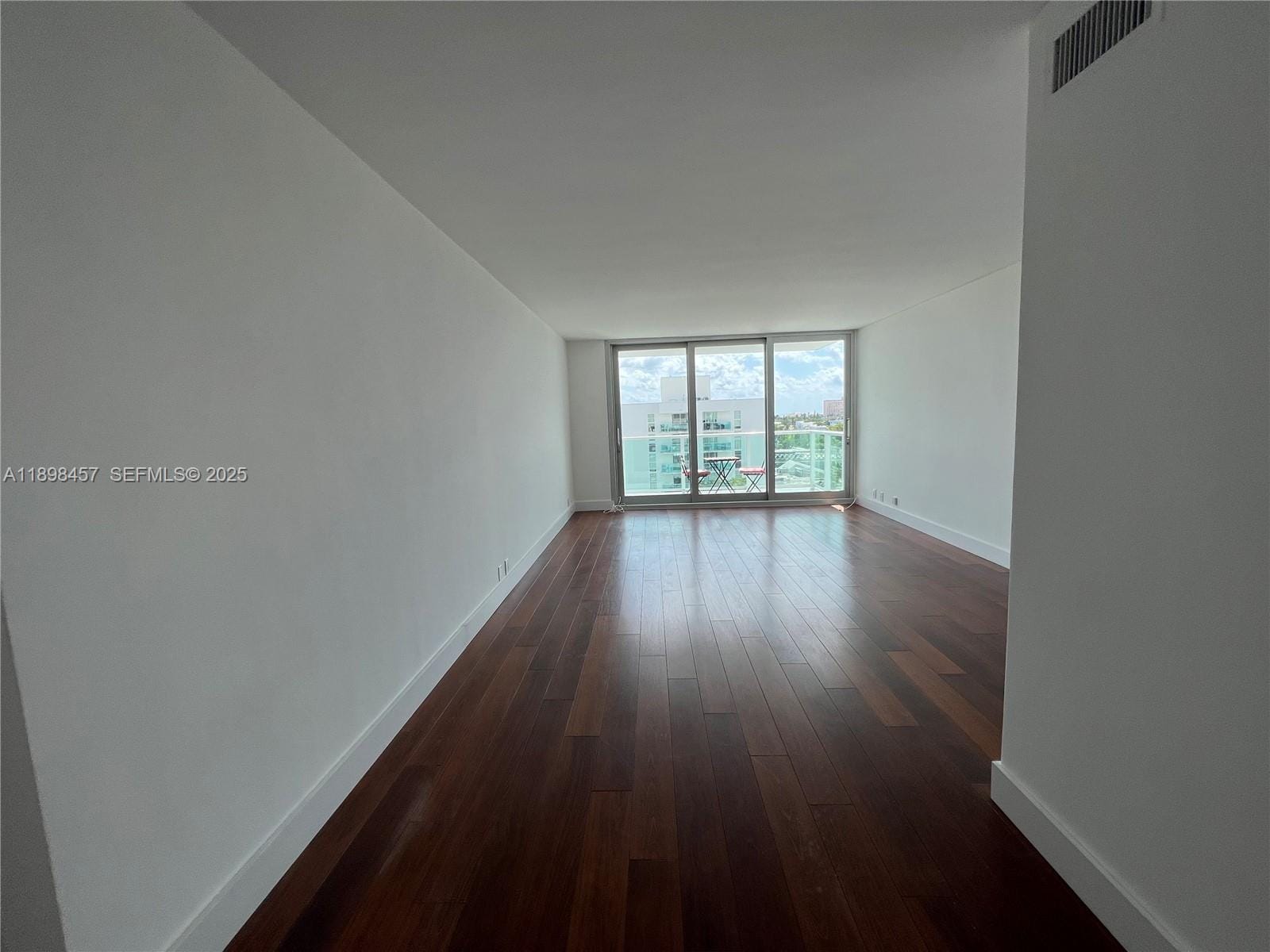 1000 West Avenue 808 — photo 5