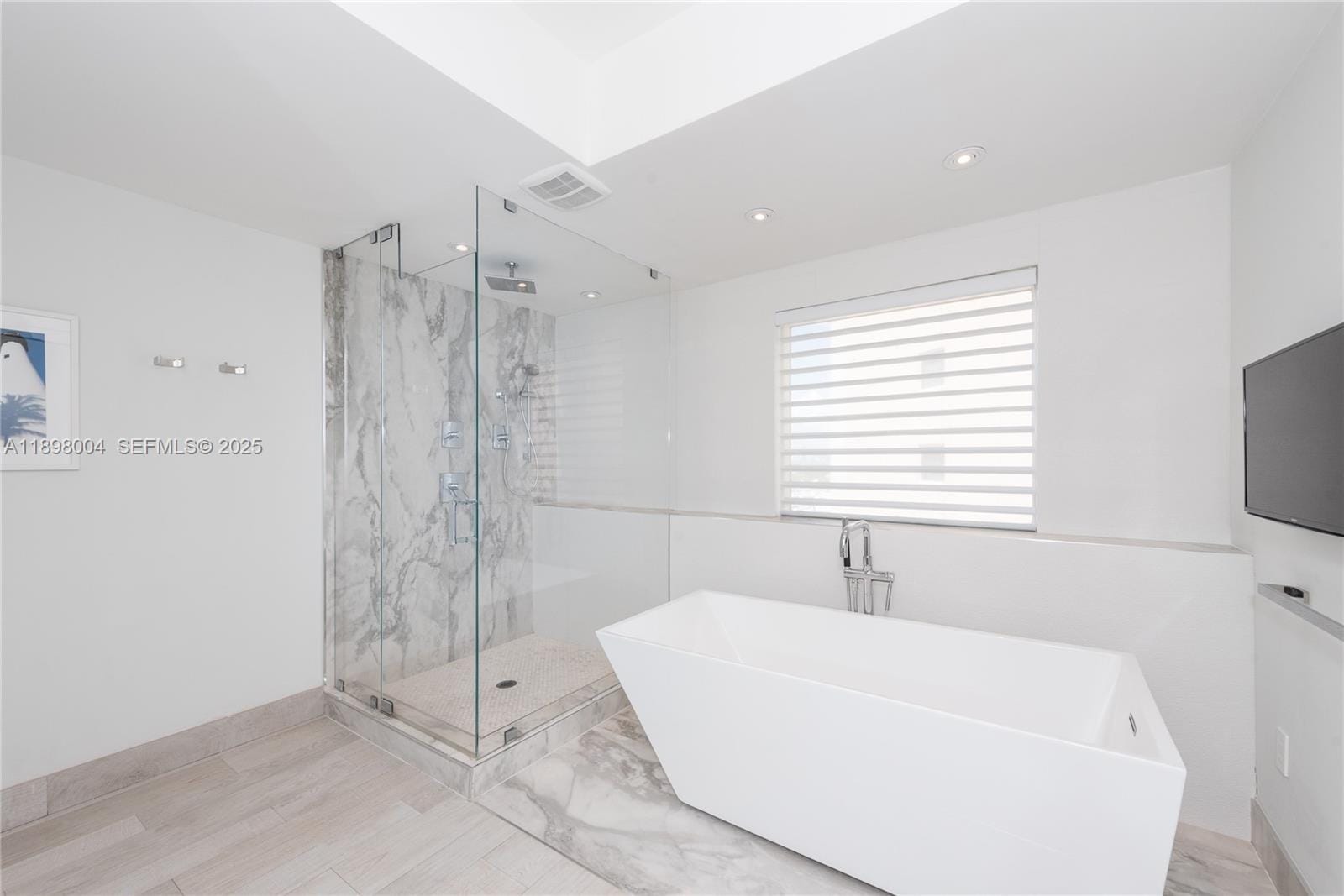 785 Crandon Boulevard 1106 — photo 12