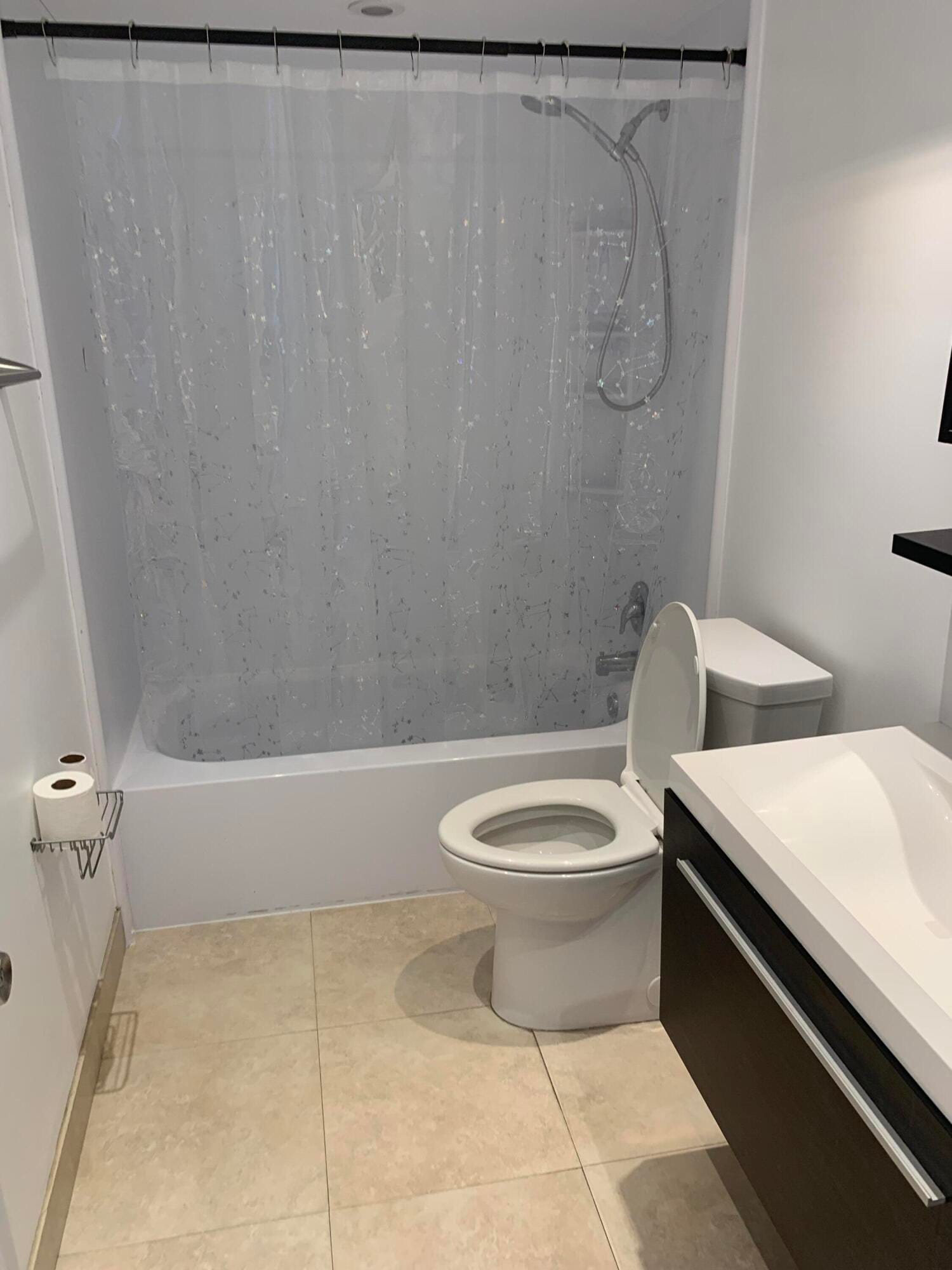 219 NE 14th Avenue 407, Hallandale Beach, FL 33009 photo 14