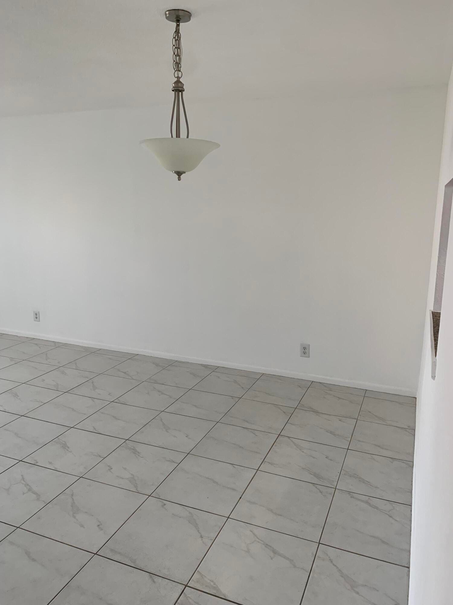 219 NE 14th Avenue 407, Hallandale Beach, FL 33009 photo 9