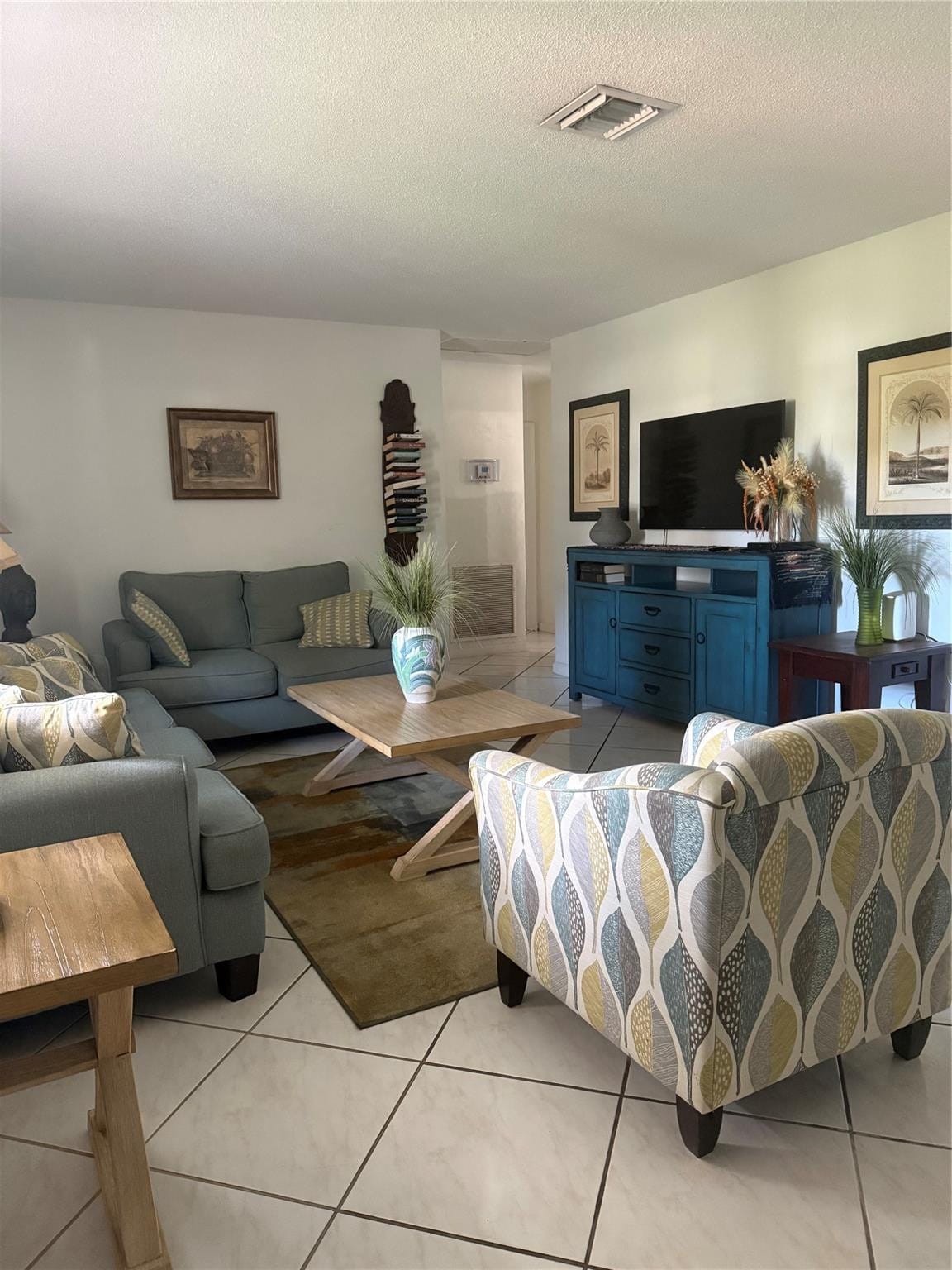 1370 SW 32nd Street — photo 3