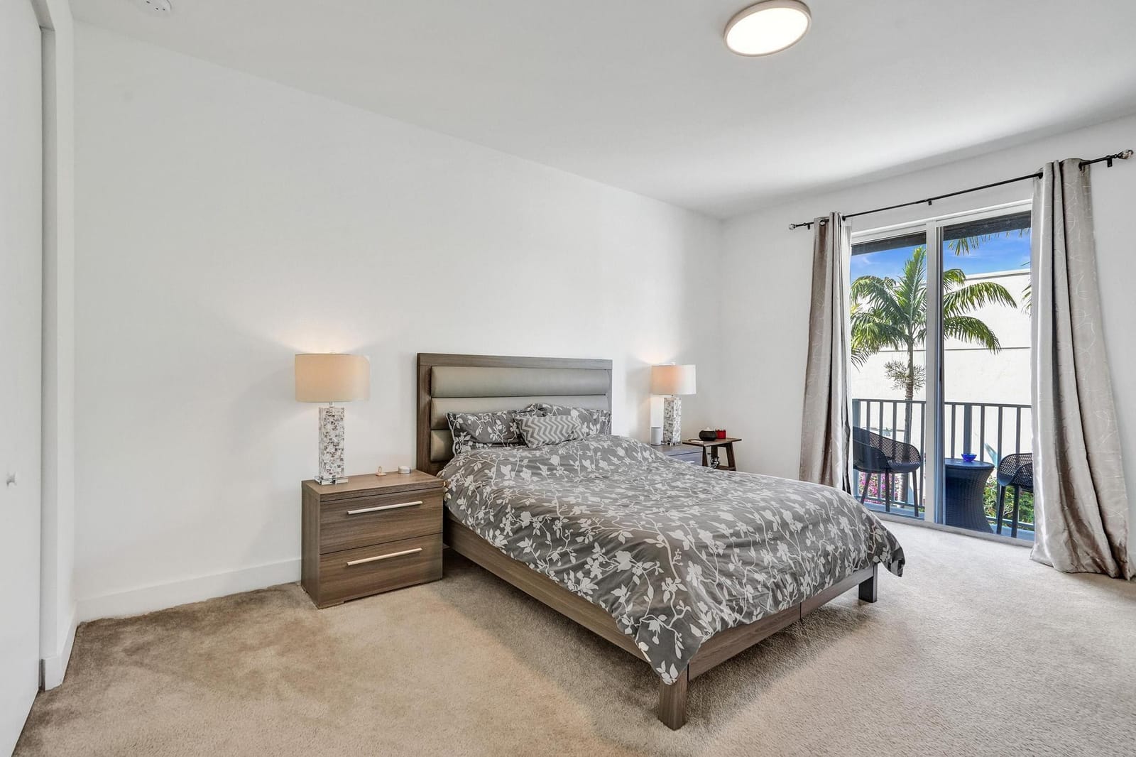 480 NE 35th Court 2 — photo 11