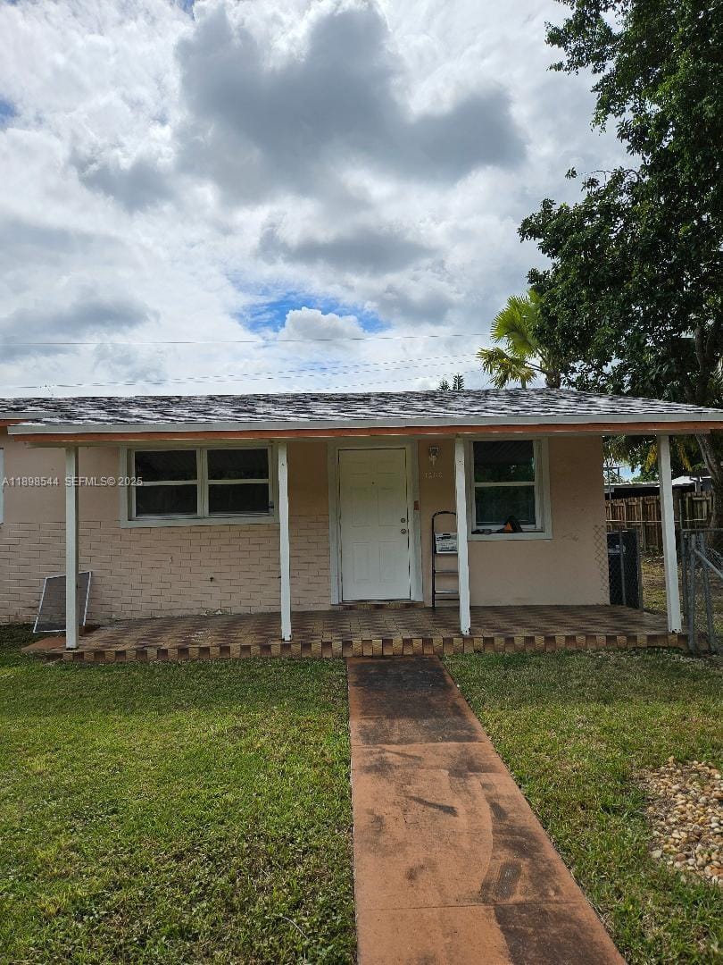 3 bedroom home for sale at 12110 168th, Miami, FL 33177 — $425,000