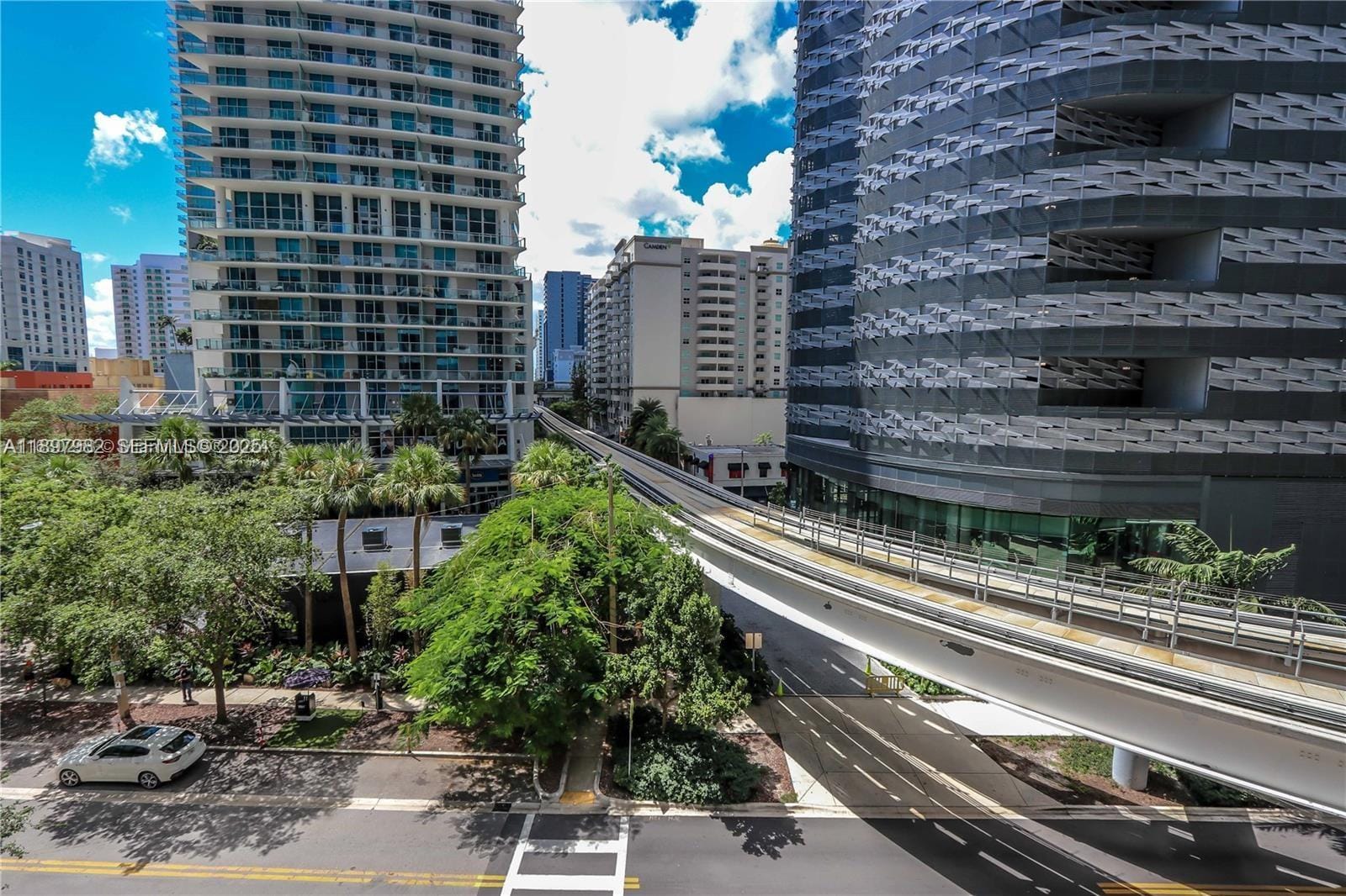 1050 Brickell Avenue 414, Miami, FL 33131 photo 11