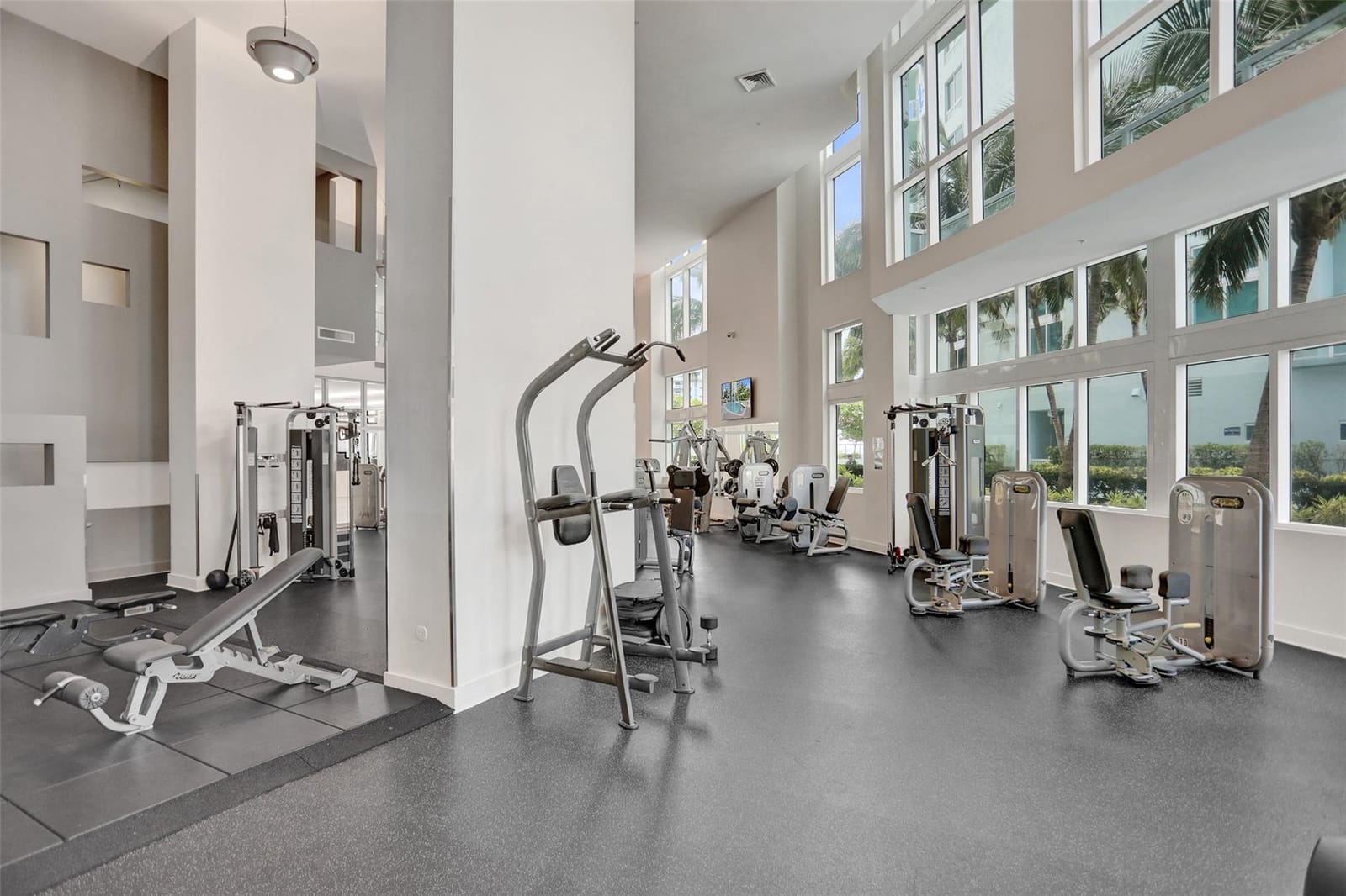 1900 N Bayshore Drive 715, Miami, FL 33132 photo 27