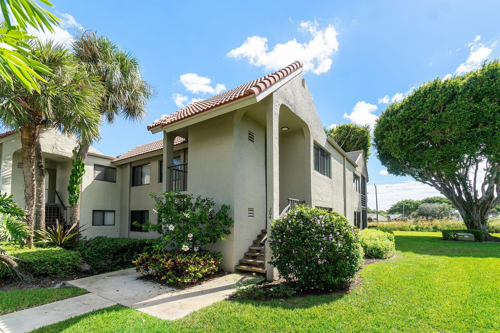5533 Fairway Park Drive 204, Boynton Beach, FL 33437