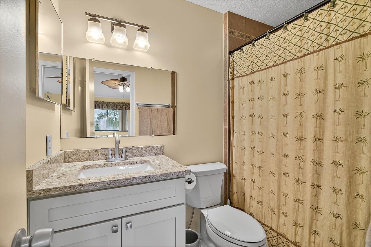 5720 Pelican Pointe Drive 3, Sebastian, FL 32958 photo 17